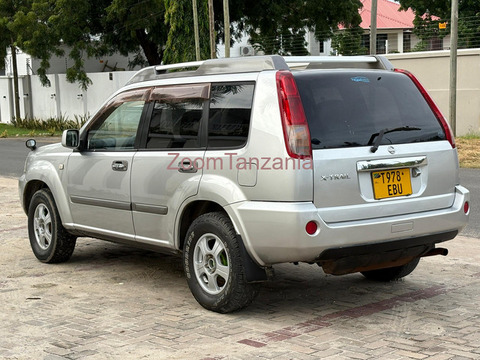 NISSAN X-TRAIL - 5/6