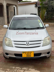 Toyota Ist