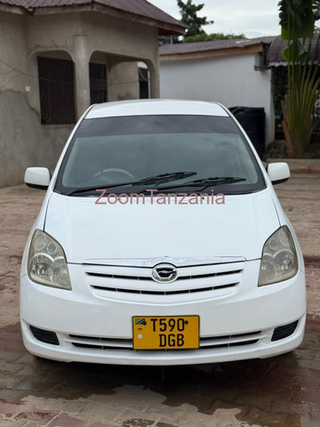 Toyota Spacio - 5/6