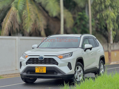 Toyota Rav4 Hybrid - 4/6