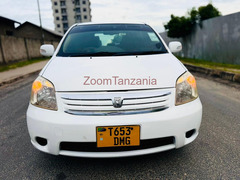 Toyota Raum