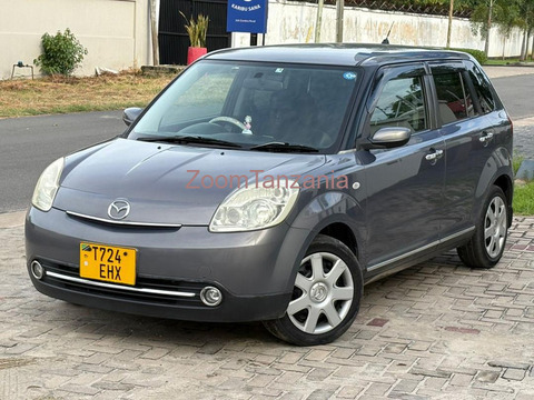 Mazda Verisa - 3/6