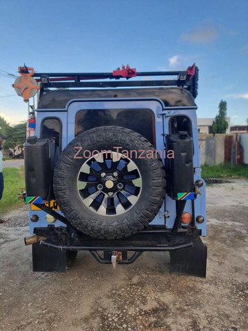 Land rover defender - 2/6