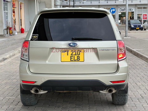 Subaru Forester - 5/6