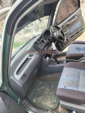 Rav 4.     1998 - 2/5