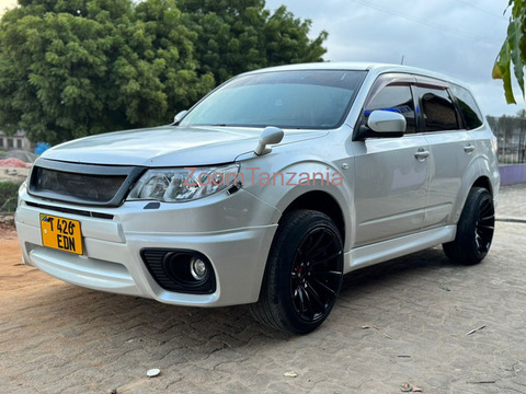 Forester.        2012 - 2/5