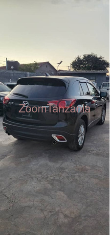 Mazda cx 5.       2013 - 4/6