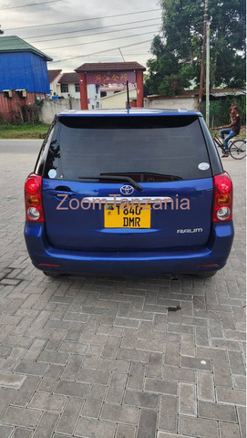 Toyota Raum - 4/6
