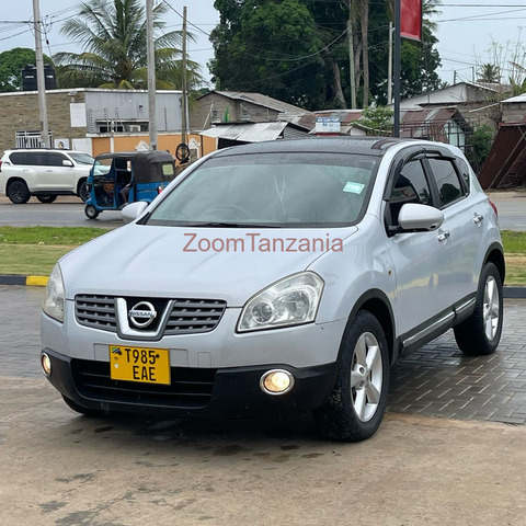 Nissan Dualis - 2/6