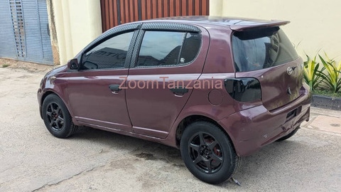 Toyota Vitz - 6/6