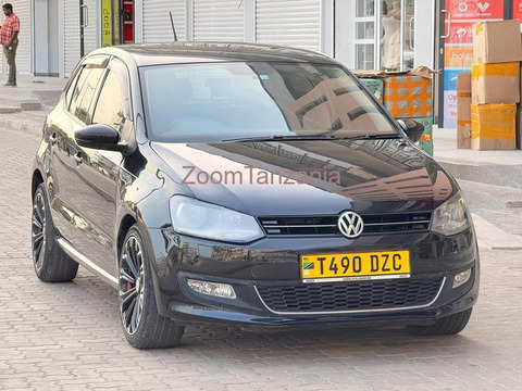 Volkswagen  Golf - 3/6