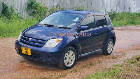 CAR FOR SALE - 2/6