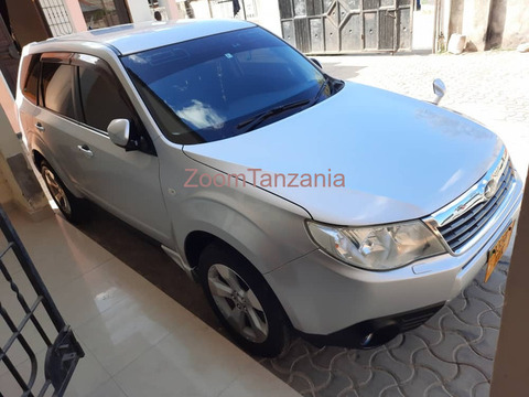 2009 SUBARU FORESTER - 3/5
