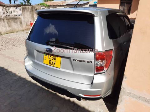 2009 SUBARU FORESTER - 5/5