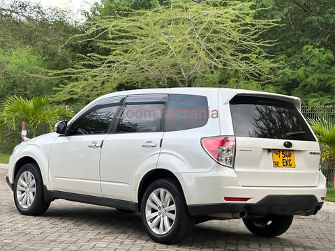 Subaru Forester - 4/6