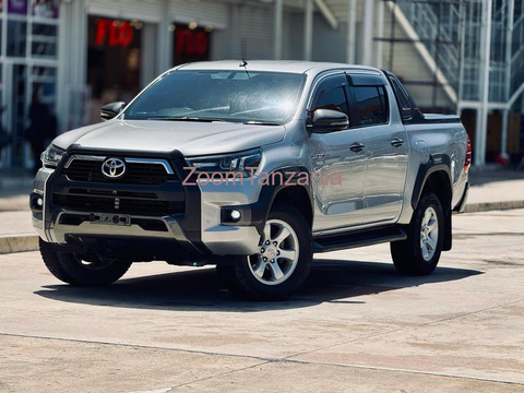 Toyota hillux double cabin - 5/6