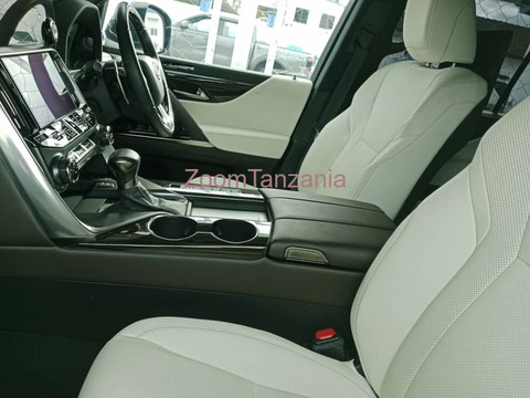 Lexus lx 600 - 3/6