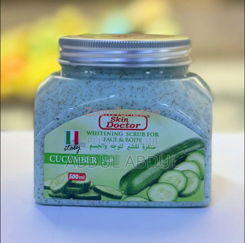 SKIN DOCTOR Cucumber Face & Body Whitening Scrub 500ml