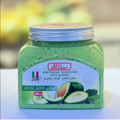 SKIN DOCTOR Avocado Whitening Scrub For Face & Body 500ml