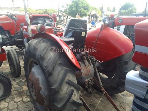 Massey Ferguson - 4/6