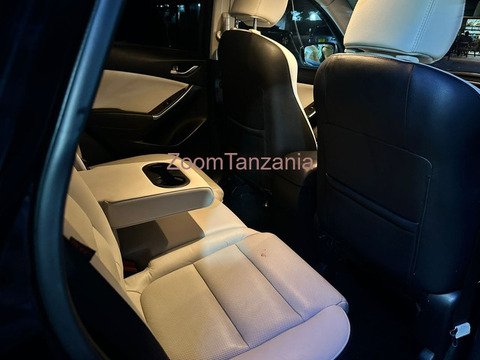 Mazda cx 5.      2015 - 2/5