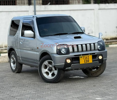 Jimny.       2005