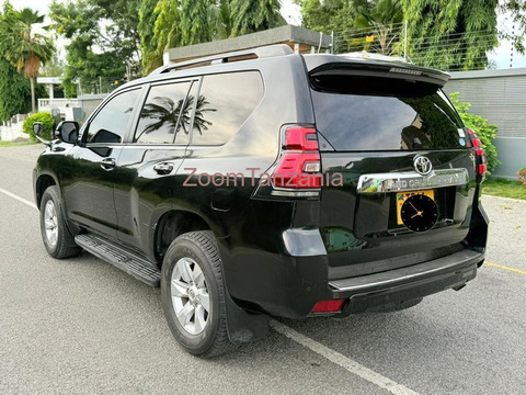 TOYOTA PRADO - 5/6