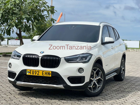 BmwX1 gari nzuri ml:40,000,000/= - 3/4