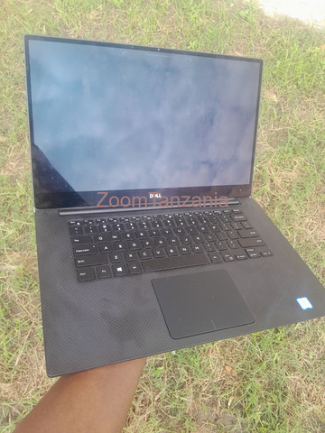 Dell Precision 5540 - 3/4