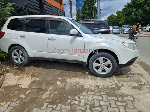 Forester xt.      2009 - 5/5