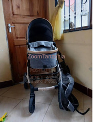 Baby's car "Gari la mtoto"