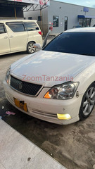 Toyota crown Athlete
