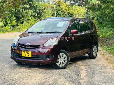 TOYOTA PASSO SETTE - 3/6