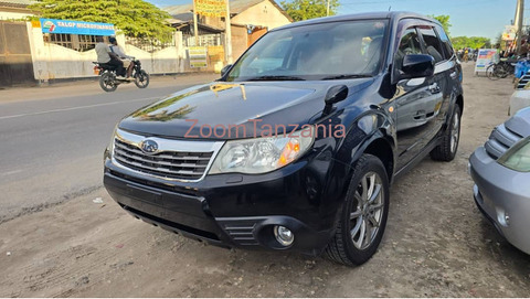 SUBARU FORESTER XT - 4/6
