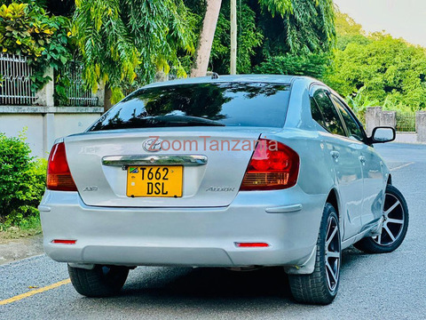 Toyota allion - 3/6