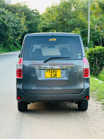 Toyota noah new shep - 3/6