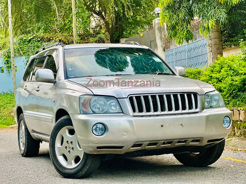 Toyota kluger - 2/6