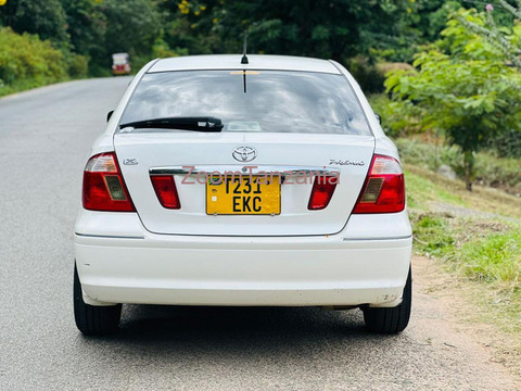 Toyota premio - 2/6