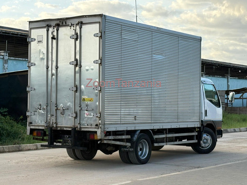Mitsubishi canter ml:78,000,000/= - 3/4