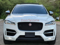 Land rover Jaguar F pace