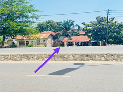 Kiwanja cha kwanza lami ( airport road ) kinauzwa pasiasi