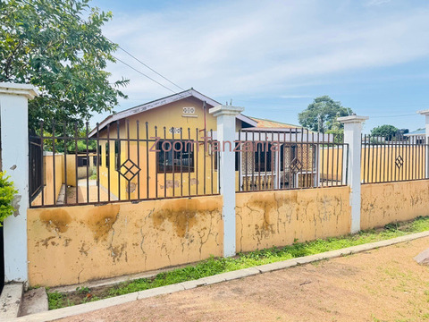 Nyumba inauzwa pasiasi mtaa wa lumala - 5/5