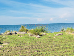 Beach plot inauzwa kayenze - sangabuye