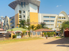 Eneo linauzwa pembeni ya rock city mall