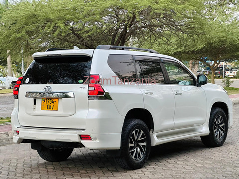 Landcruiser prado diesel 2020 - 2/6