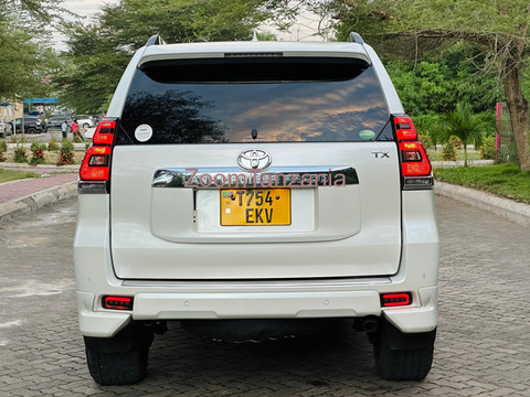 Landcruiser prado diesel 2020 - 4/6