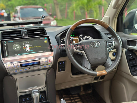 Landcruiser prado diesel 2020 - 5/6
