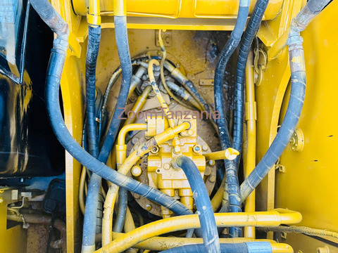Excavator - 2/6