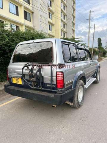 Landcruiser.    VX.      2000 - 2/6