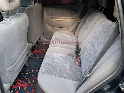 Toyota crown - 2/6